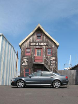 Audi S8 2008 года  (NA)